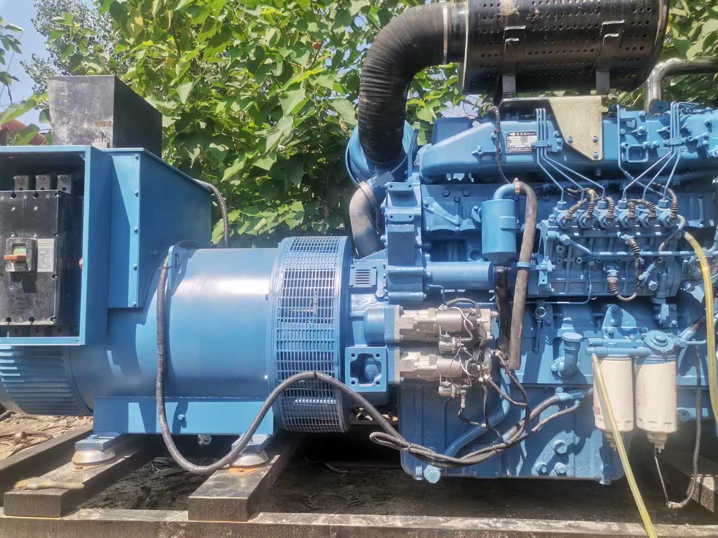 张家川详细说明降低 800kW 柴油发电机输出电流波动的方法